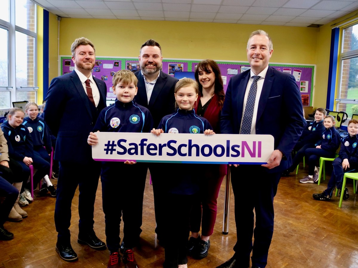 Education Minister Launches New Digital Course to Help Pupils Stay Safe&nbsp;Online