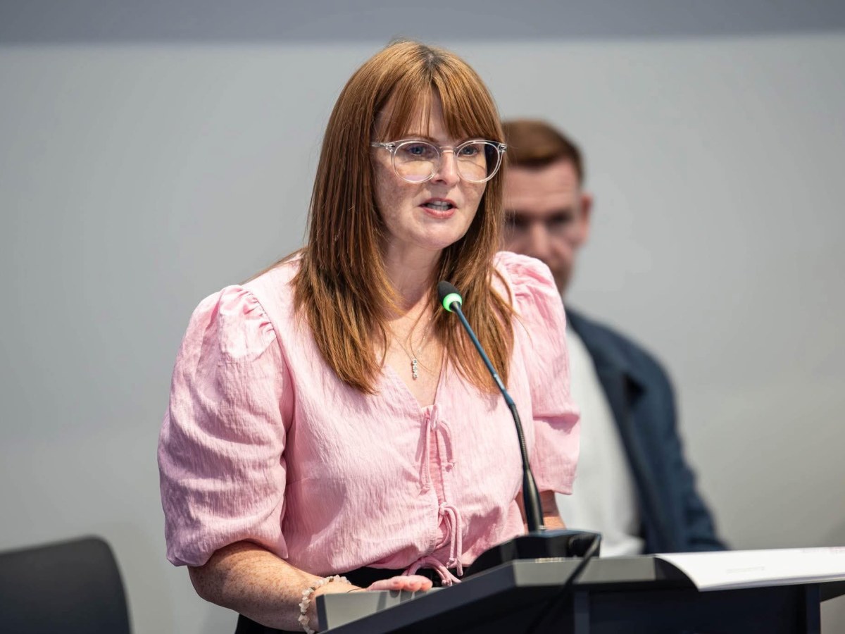 Archibald Welcomes Continuation of Gaza Student&nbsp;Scheme
